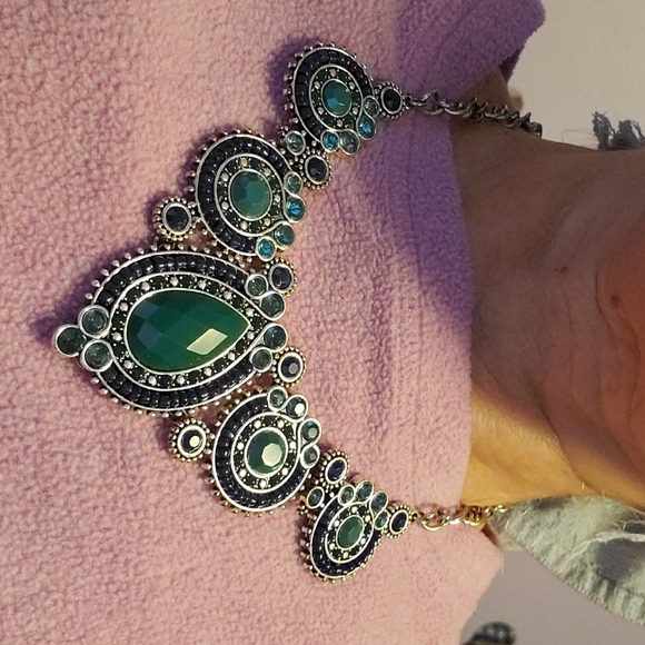 Reversible multiple length statement necklace - Picture 2 of 7